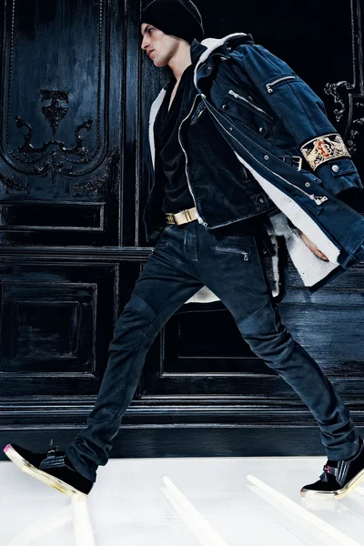 Look 9